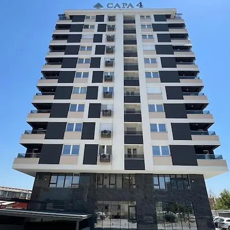 One Bedroom With Parking Near Hilton Apartman